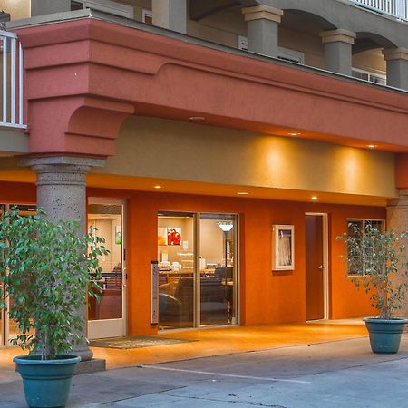 Quality Inn Sacramento Convention Center Exterior foto
